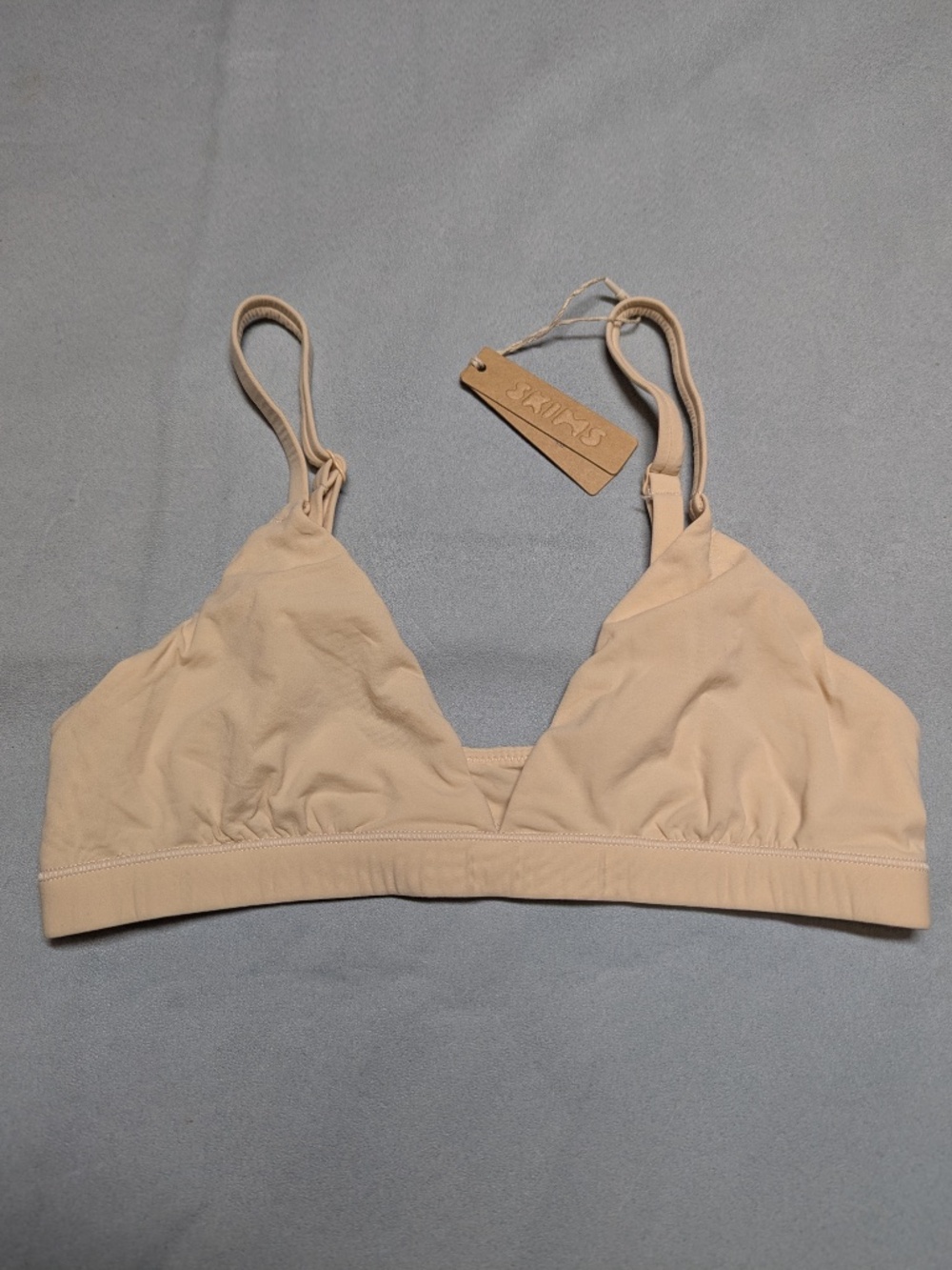 NWT Skims Fits Everybody Triangle Bralette - Size Small